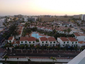 Bungalow Main Street Playa del Ingles, La Playa De Mogan